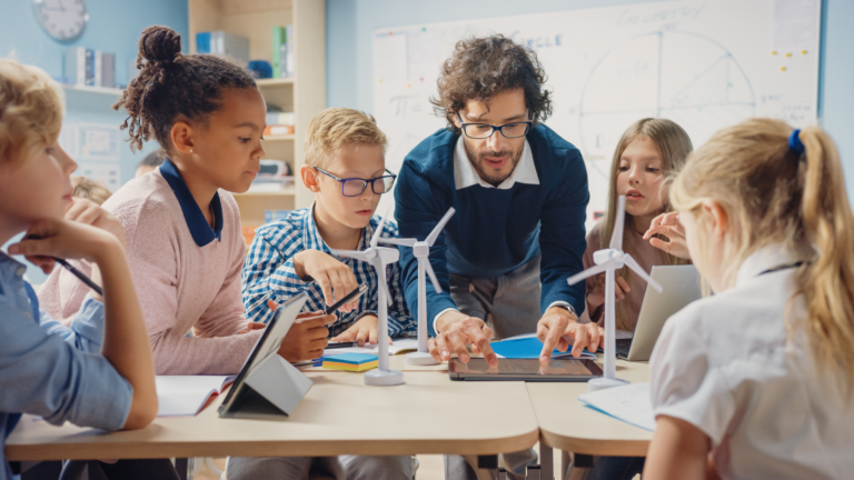 Tecnologias educacionais e recursos didáticos: integrando ferramentas digitais ao processo de ensino-aprendizagem 