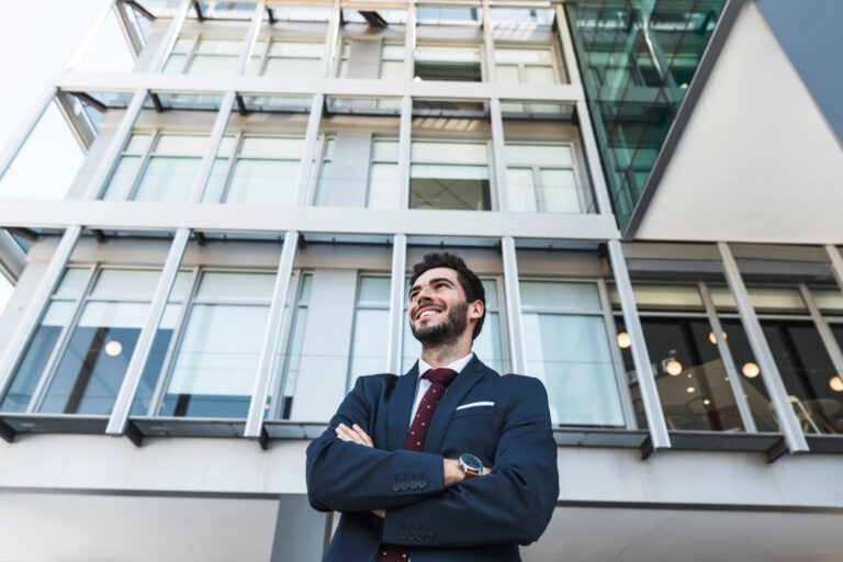 Importância da formação continuada no setor imobiliário – Um mercado competitivo demanda profissionais competitivos